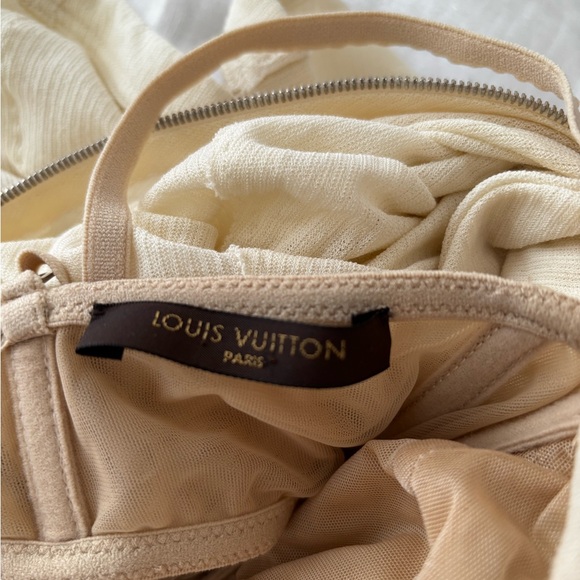Louis Vuitton ruched top - Picture 6 of 15